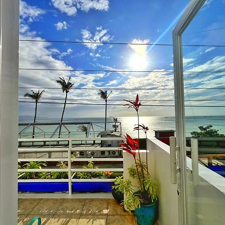 Lugar Bonito Hotel Balabag  Экстерьер фото