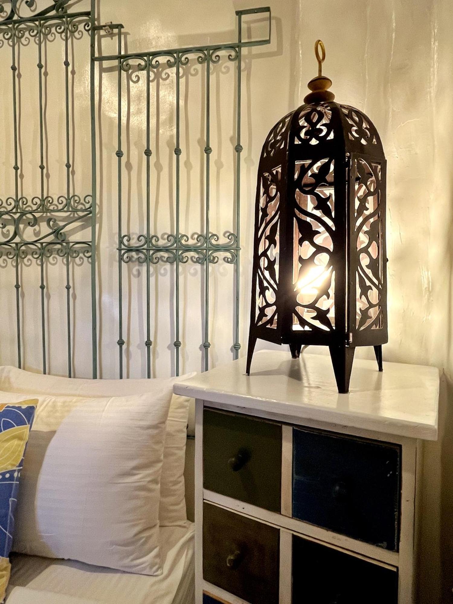 Lugar Bonito Hotel Balabag  Экстерьер фото